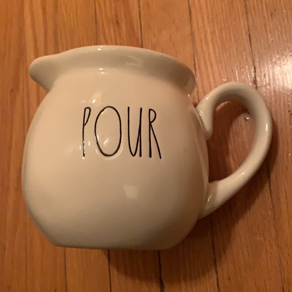 New OG 2018 Rae Dunn POUR Ceramic Creamer - Picture 2 of 6